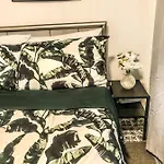 1 Richmond Tce, Flat 2